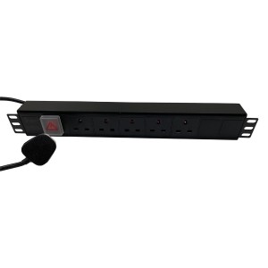 PDU 5 Way Horizontal Switched 13A UK Plug 13A UK Socket Black (L)490mm Cord 3Mtr  