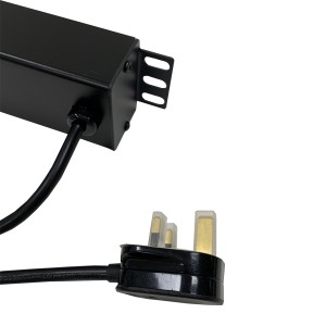 PDU 5 Way Horizontal Surge Protected Switched 13A UK Plug 13A UK Socket Black (L)490mm Cord 3Mtr