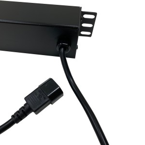 PDU 6 Way Horizontal Switched IEC 320 C14 Plug 13A UK Socket Black (L)490mm Cord 3Mtr