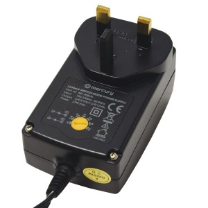 Universal Power Supply Up To 2250mA 3-12V 8x DC Adaptors & 1x USB Socket Adaptor SMDC406UK