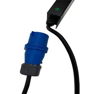PDU 16 Way Vertical Neon Indicator 32A BS4343 Plug (Commando) 13A UK Socket Black (L)1095mm Cord 3Mtr