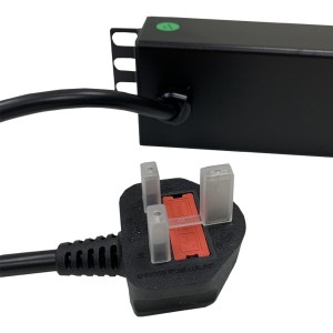 PDU 8 Way Horizontal 13A UK Plug 13A UK Socket Black (H)45mm x (W)60mm x (L)620mm Cord 3Mtr