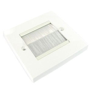 Brush Tidy Faceplate Single Gang Plastic White Brushes White   