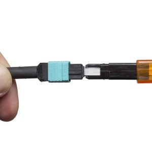 ClickCleaner Fibre Optic Tool 600 Cleans MPO CCMPO For Use With All MTP/MPO Connectors