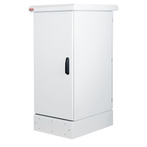 26U 19" Single Bay IP65 Pre-galvanised DX51 D+Z275 Swing Handle 3 Point Locking Double Layer Construction Plinth 200mm LN-OD-26U6080-LG-Z275 Light Grey (H)1524mm x (W)600mm x (D)800mm