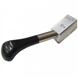 Longitudinal Window Stripping Tool For Use With MDU Cables  