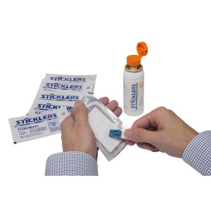 Outdoor CleanWipe Optical Grade Wipes FA1