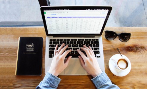 Gigabit broadband 'reaches 1 in 7 premises'
